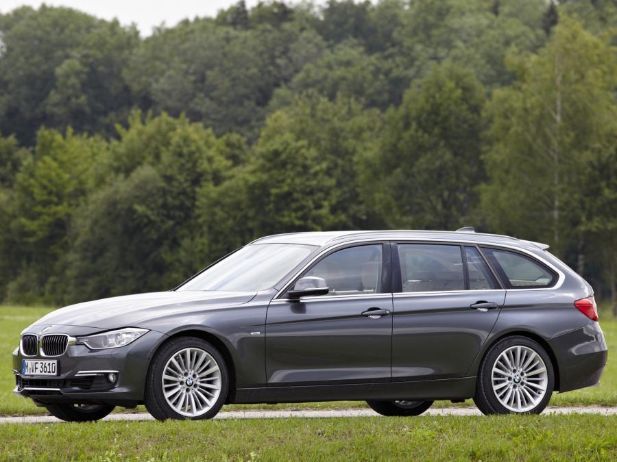  BMW 328i Touring Luxury Line 2012 года  (фото 11 из 16)